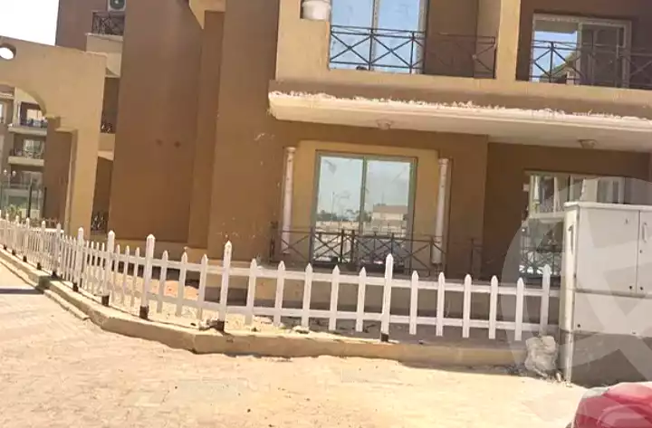 https://aqarmap.com.eg/en/listing/7164045-for-sale-cairo-el-sheikh-zayed-city-compounds-el-khamayel