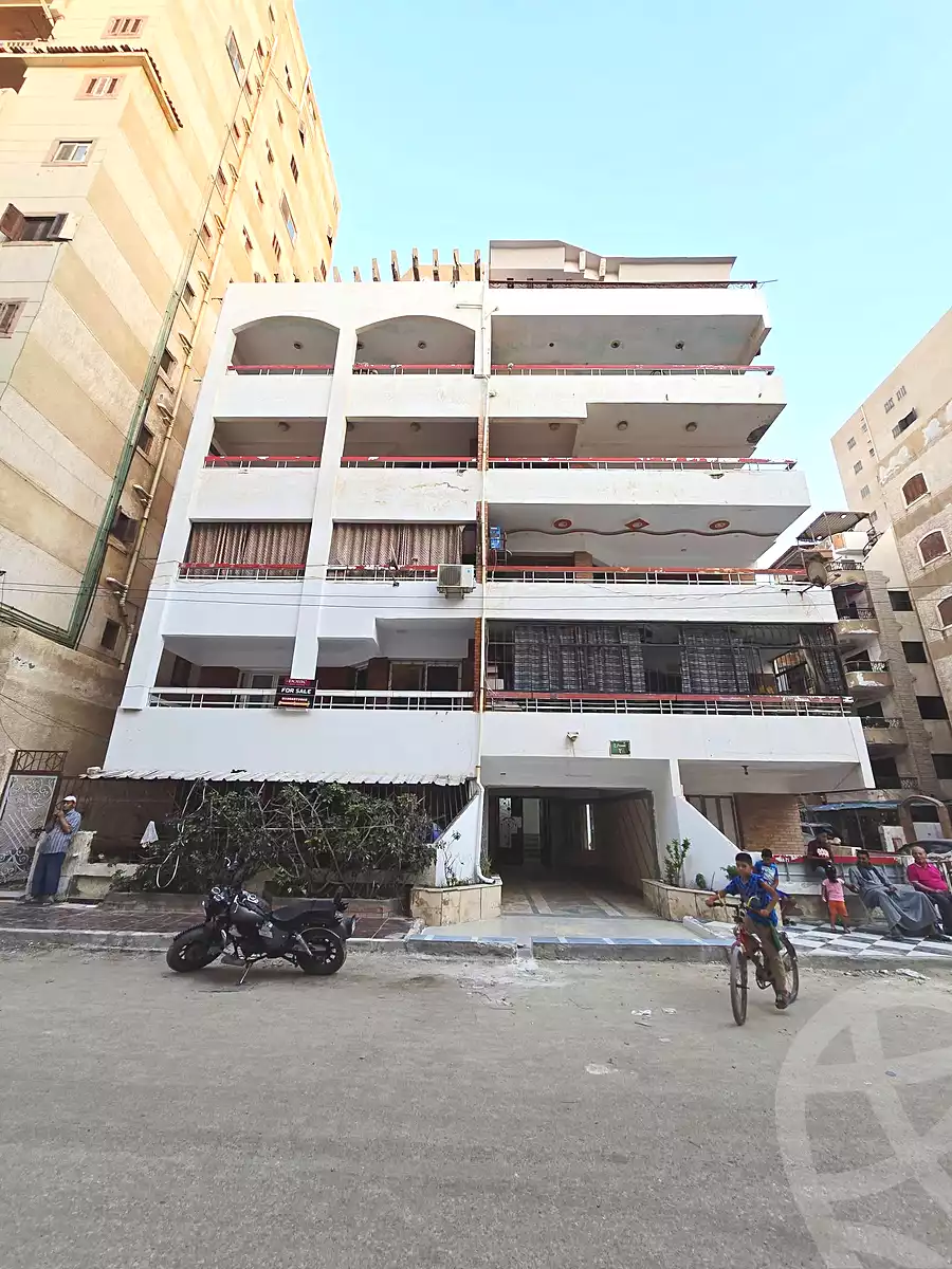 https://aqarmap.com.eg/en/listing/7164282-for-sale-alexandria-al-agamy-shataa-el-nakheel