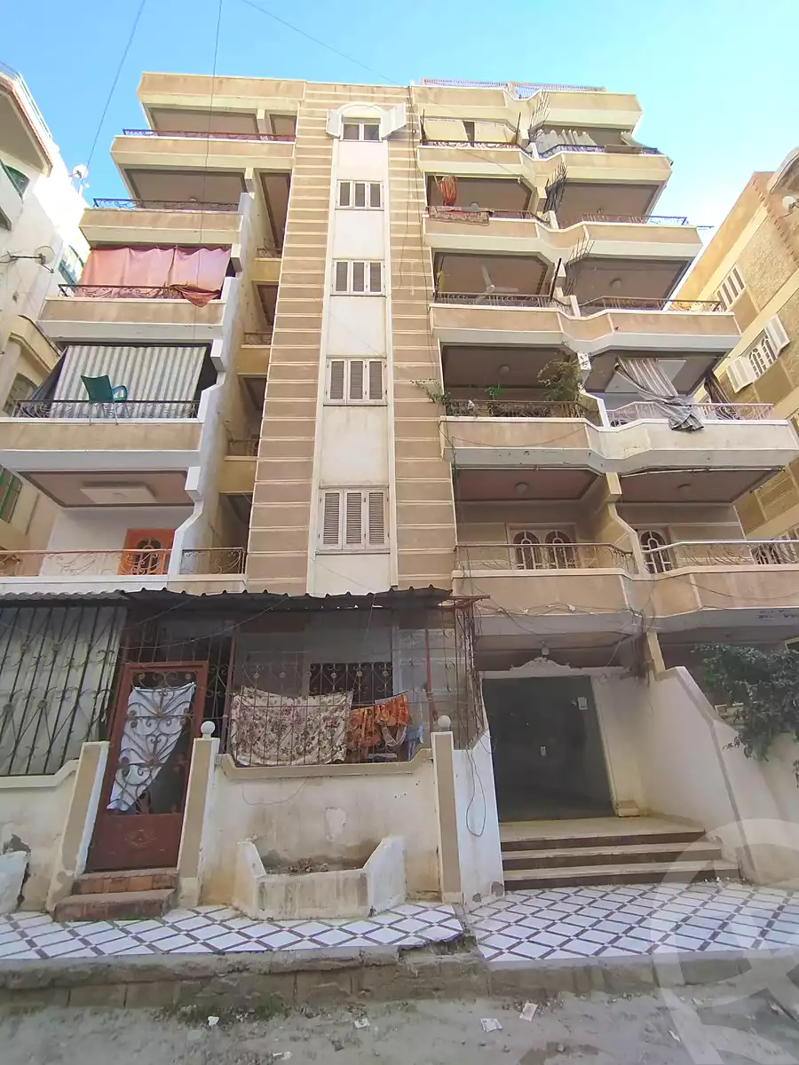 https://aqarmap.com.eg/ar/listing/7164528-for-sale-alexandria-al-agamy-shataa-el-nakheel