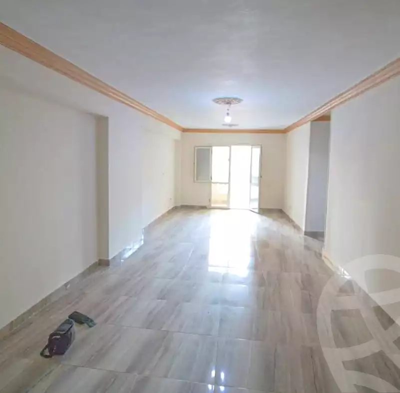 https://aqarmap.com.eg/en/listing/7165115-for-sale-alexandria-ganaklis