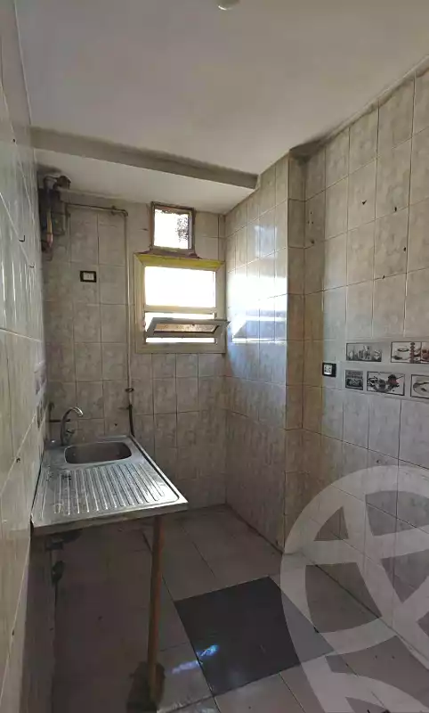 https://aqarmap.com.eg/en/listing/7165263-for-sale-cairo-helwan-helwan-el-sharkeya-mostafa-safwat-st