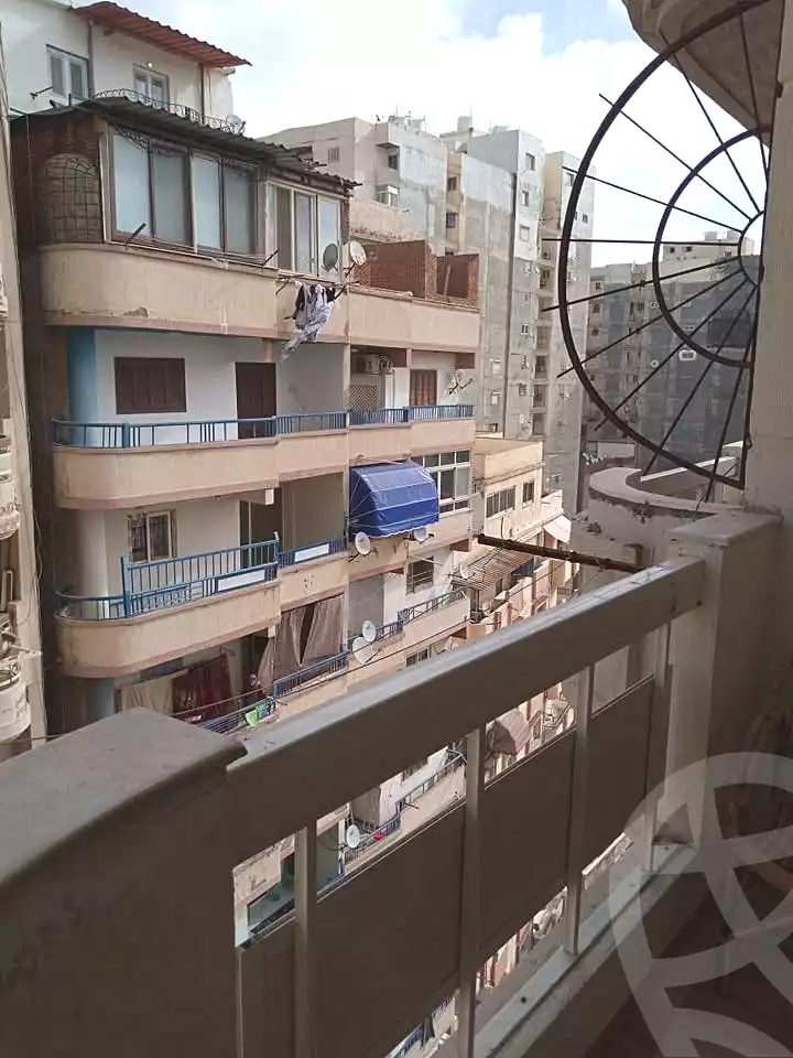 https://aqarmap.com.eg/en/listing/7165296-for-sale-alexandria-el-asafra-l-sfr-bhry
