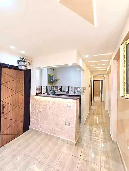 https://aqarmap.com.eg/ar/listing/7165373-for-sale-alexandria-el-asafra-shr-45