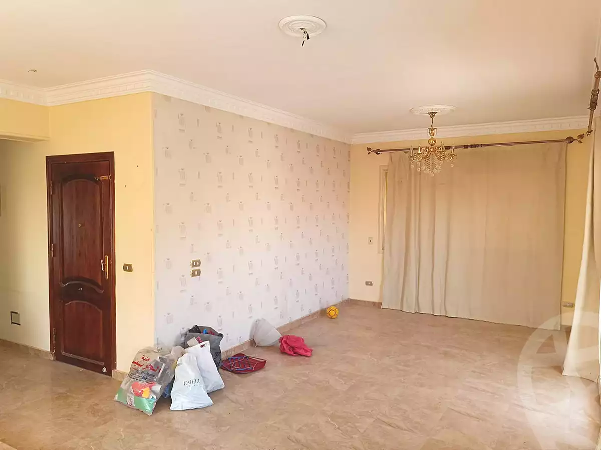 https://aqarmap.com.eg/ar/listing/7165438-for-rent-cairo-6th-of-october-el-ahyaa-neighborhood-3rd-al-hay-al-thalith-st