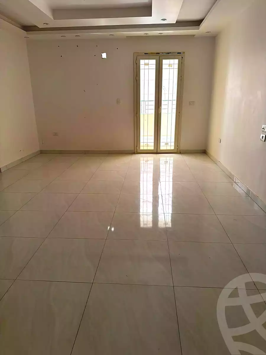 https://aqarmap.com.eg/ar/listing/7165429-for-rent-cairo-new-cairo-el-lotus-lotus-south