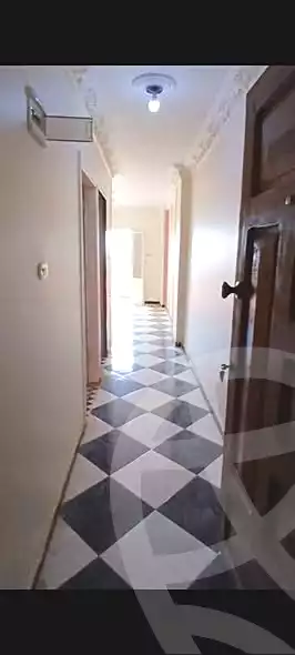 https://aqarmap.com.eg/ar/listing/7165486-for-sale-alexandria-al-agamy-el-kilo-21