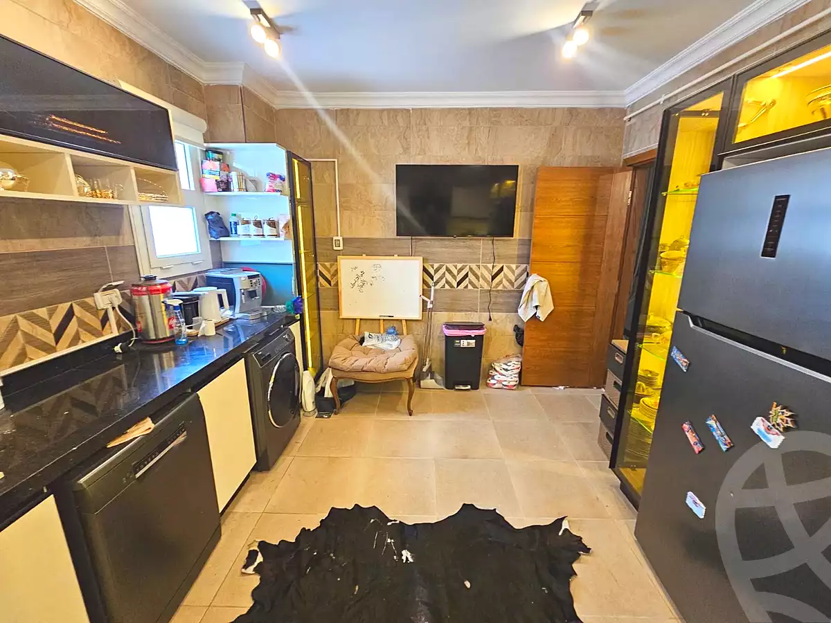 https://aqarmap.com.eg/ar/listing/7165557-for-sale-alexandria-sawary-compounds-57-west-mall-swag
