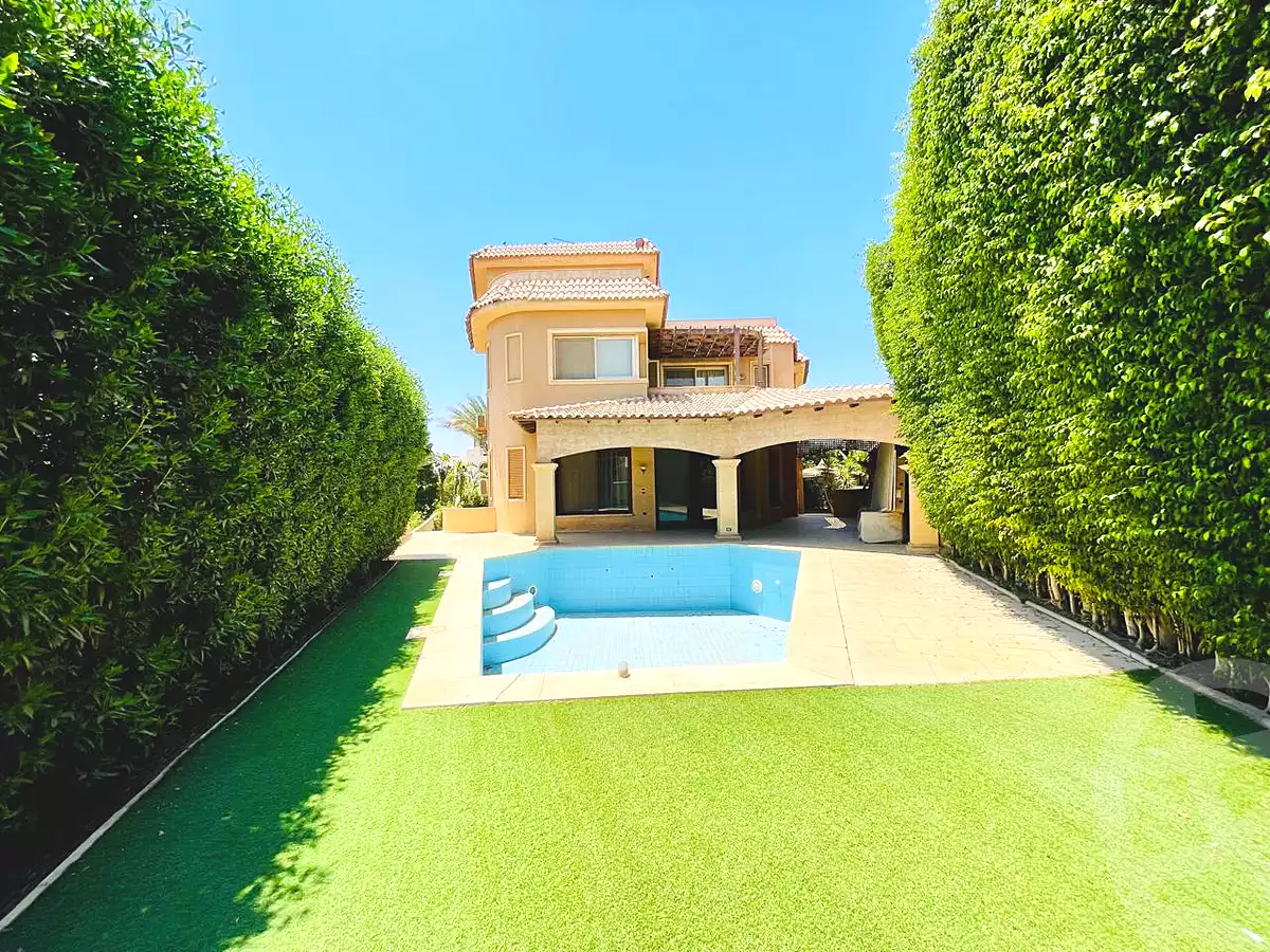 https://aqarmap.com.eg/en/listing/7165582-for-sale-cairo-el-shorouk-compounds-ganet-el-shorouk