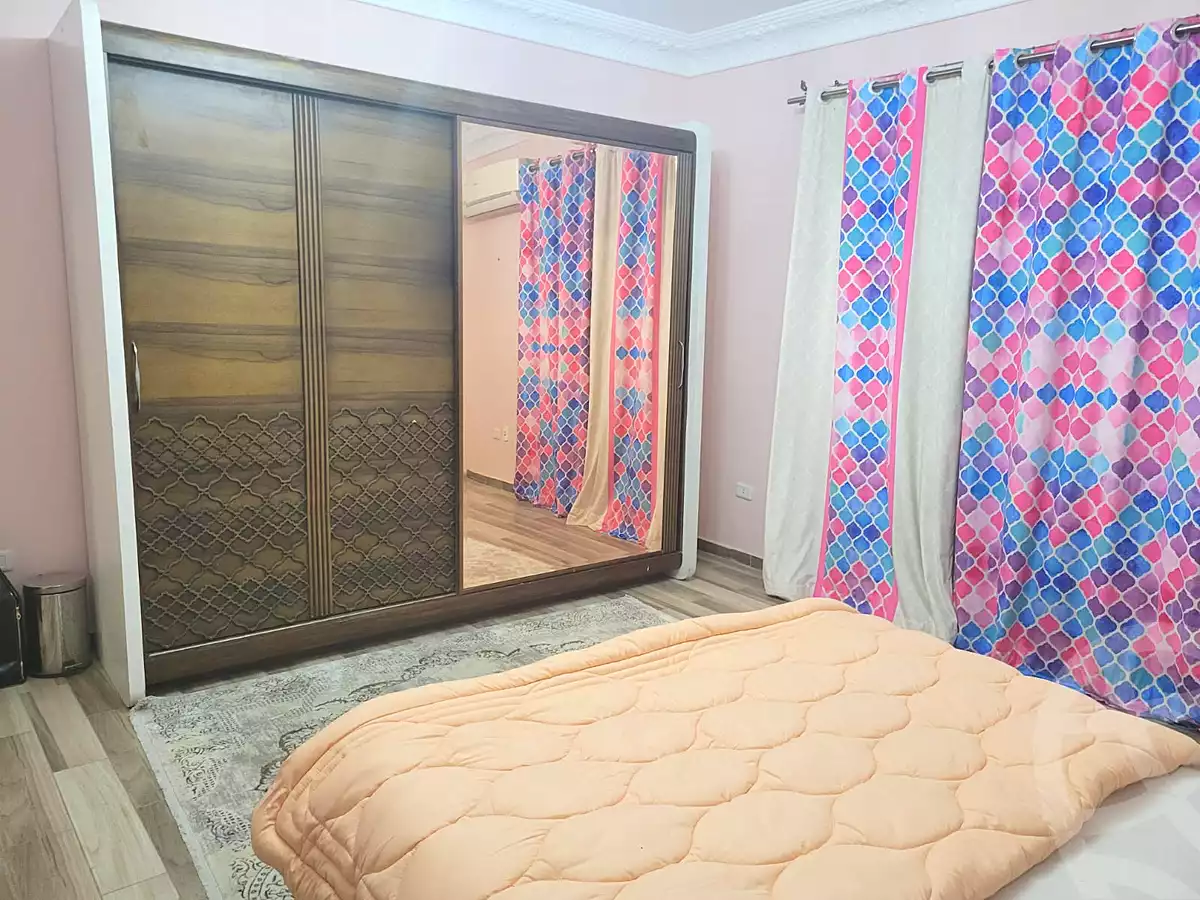 https://aqarmap.com.eg/ar/listing/7165673-for-sale-cairo-6th-of-october-garb-someed-neighborhood-14th-el-nabatat-st