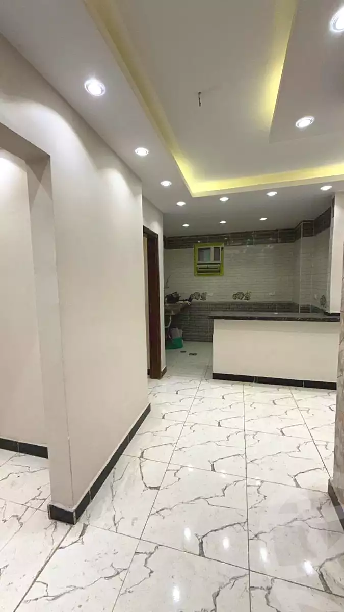 https://aqarmap.com.eg/ar/listing/7165690-for-sale-cairo-6th-of-october-el-ahyaa-neighborhood-3rd-al-hay-al-thalith-st