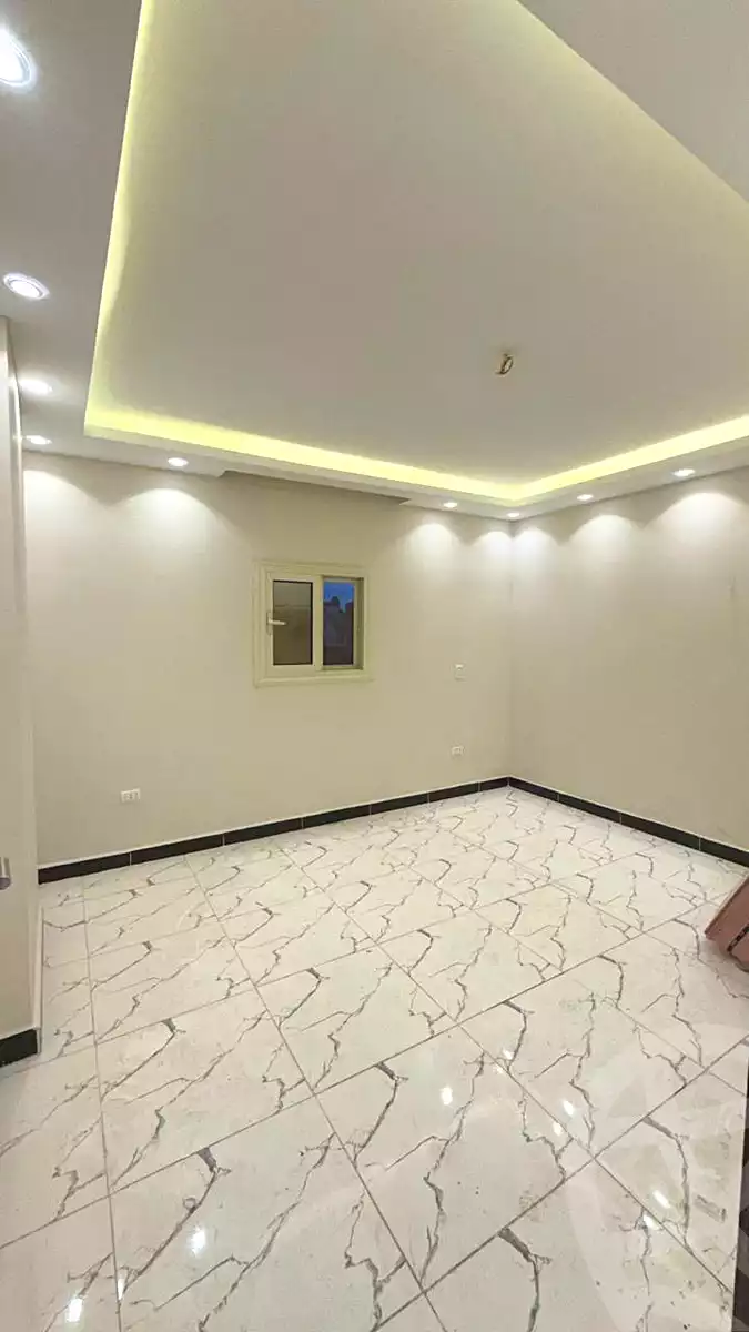 https://aqarmap.com.eg/ar/listing/7165690-for-sale-cairo-6th-of-october-el-ahyaa-neighborhood-3rd-al-hay-al-thalith-st