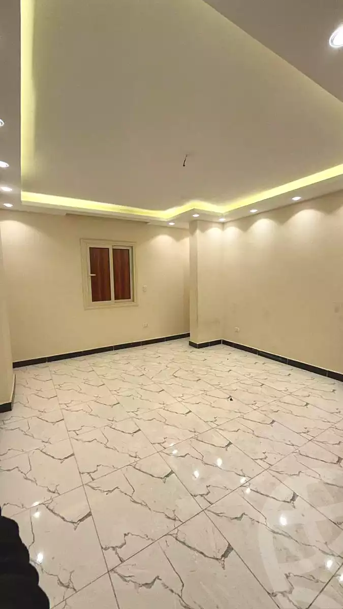 https://aqarmap.com.eg/ar/listing/7165690-for-sale-cairo-6th-of-october-el-ahyaa-neighborhood-3rd-al-hay-al-thalith-st