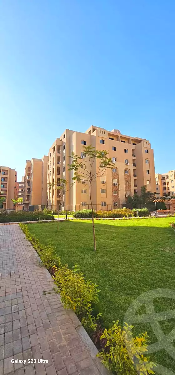 https://aqarmap.com.eg/ar/listing/7165717-for-sale-cairo-6th-of-october-compounds-garden-city-october
