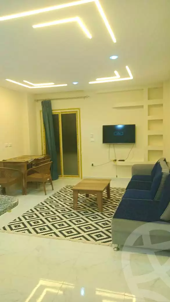 https://aqarmap.com.eg/ar/listing/7165785-for-rent-cairo-6th-of-october-el-ahyaa-neighborhood-2nd-divided-from-al-kafrawei-st