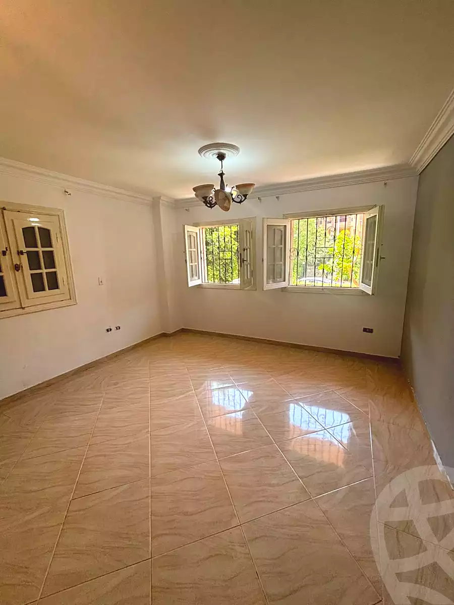 https://aqarmap.com.eg/ar/listing/7165951-for-sale-cairo-6th-of-october-el-ahyaa-neighborhood-1st-nabil-el-sherbini-st