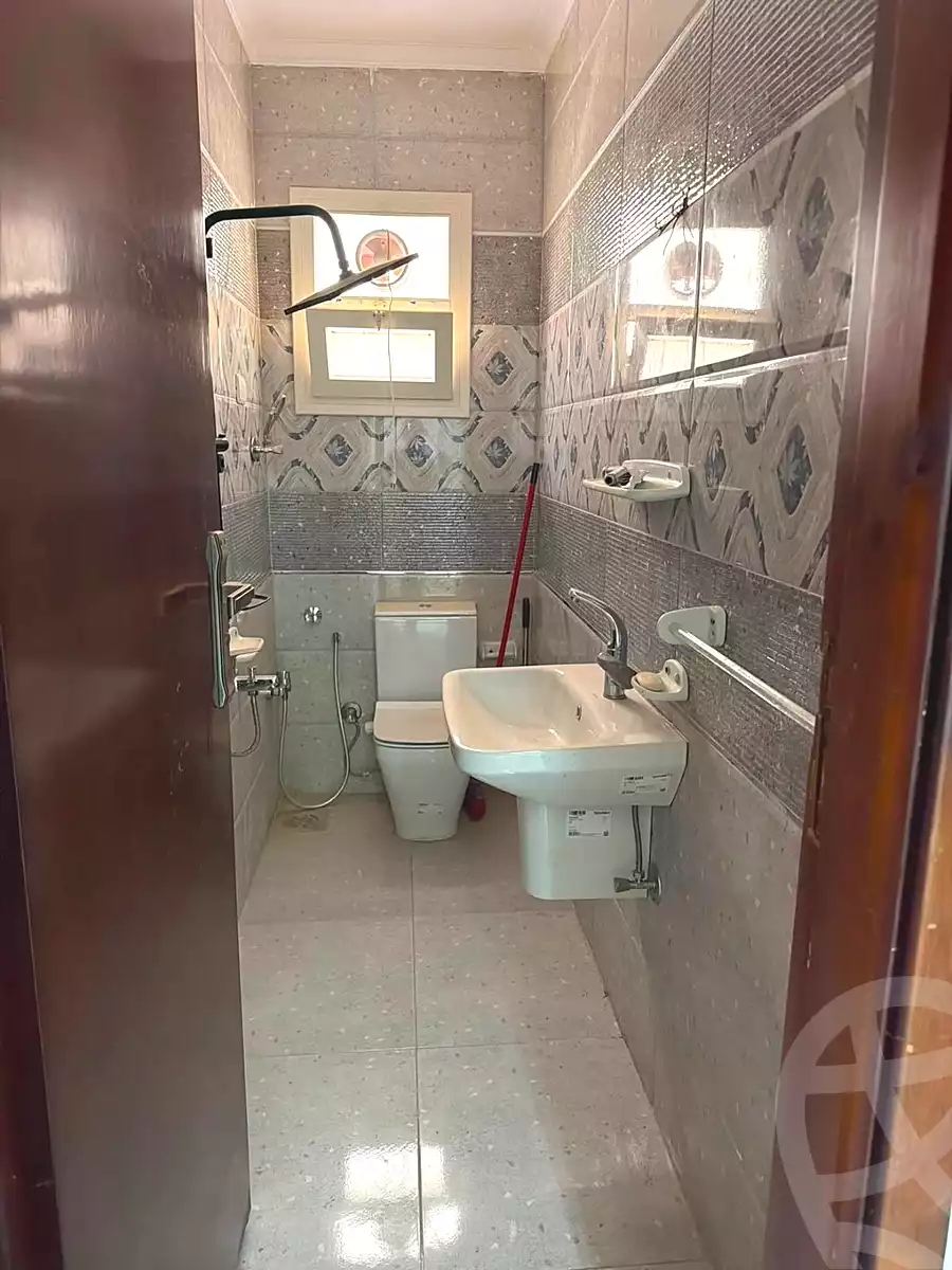 https://aqarmap.com.eg/ar/listing/7166169-for-rent-cairo-new-cairo-el-lotus-lotus-south