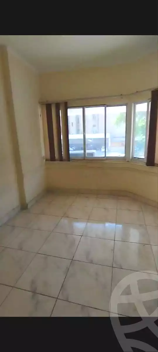 https://aqarmap.com.eg/ar/listing/7166326-for-rent-cairo-downtown-el-tahrir