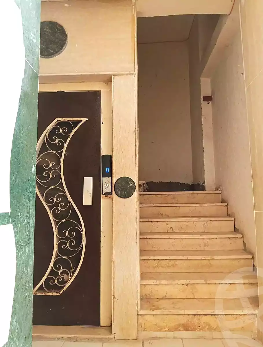https://aqarmap.com.eg/en/listing/7166466-for-sale-alexandria-al-agamy-lbytsh-shahr-al-assal-st