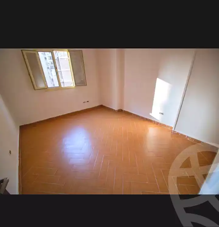 https://aqarmap.com.eg/ar/listing/7166616-for-sale-alexandria-ganaklis