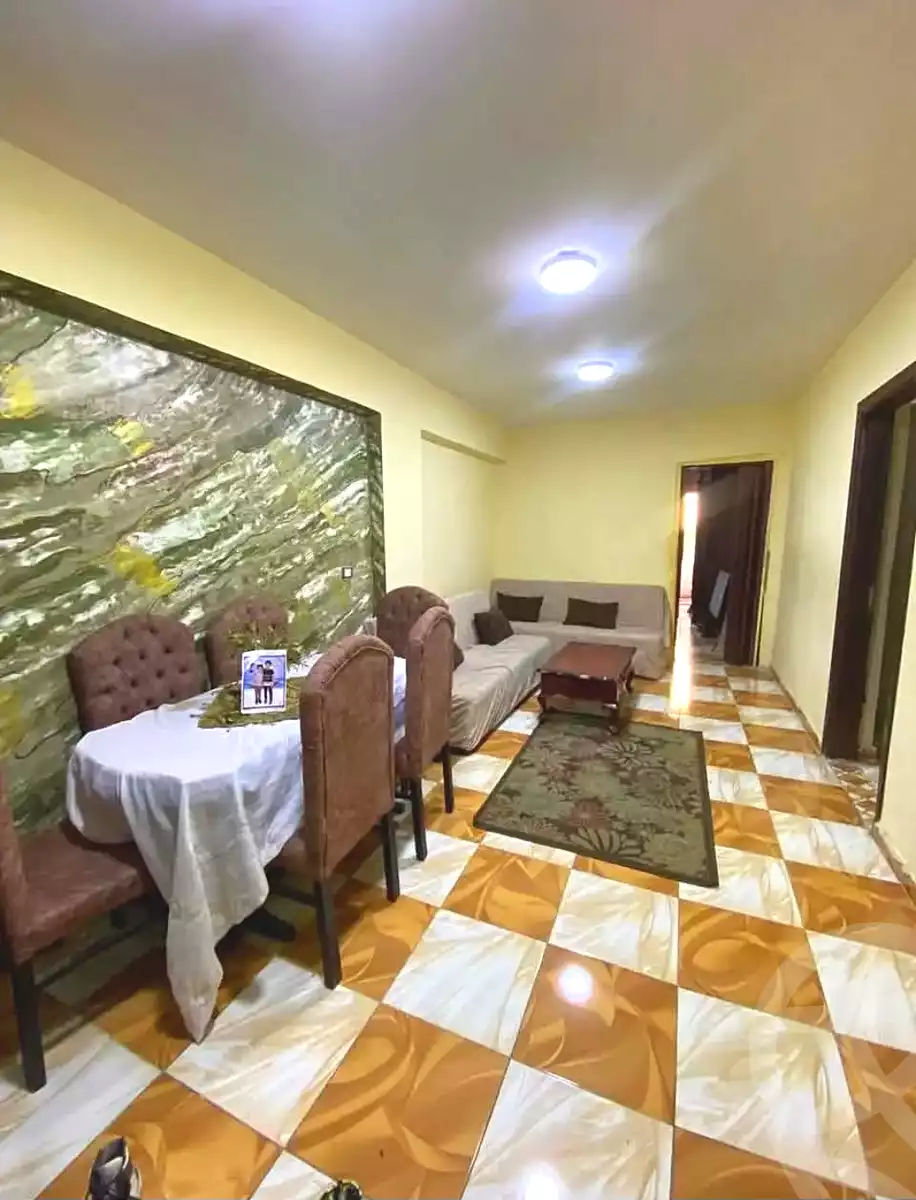 https://aqarmap.com.eg/ar/listing/7166690-for-sale-alexandria-al-agamy-el-hanouvel-radwan-st