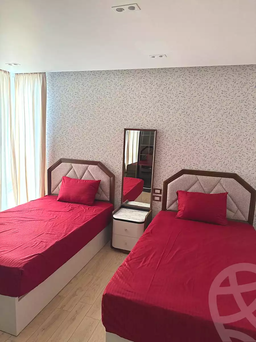 https://aqarmap.com.eg/ar/listing/7166698-for-sale-cairo-new-cairo-compounds-galleria-moon-valley-compound-arabia