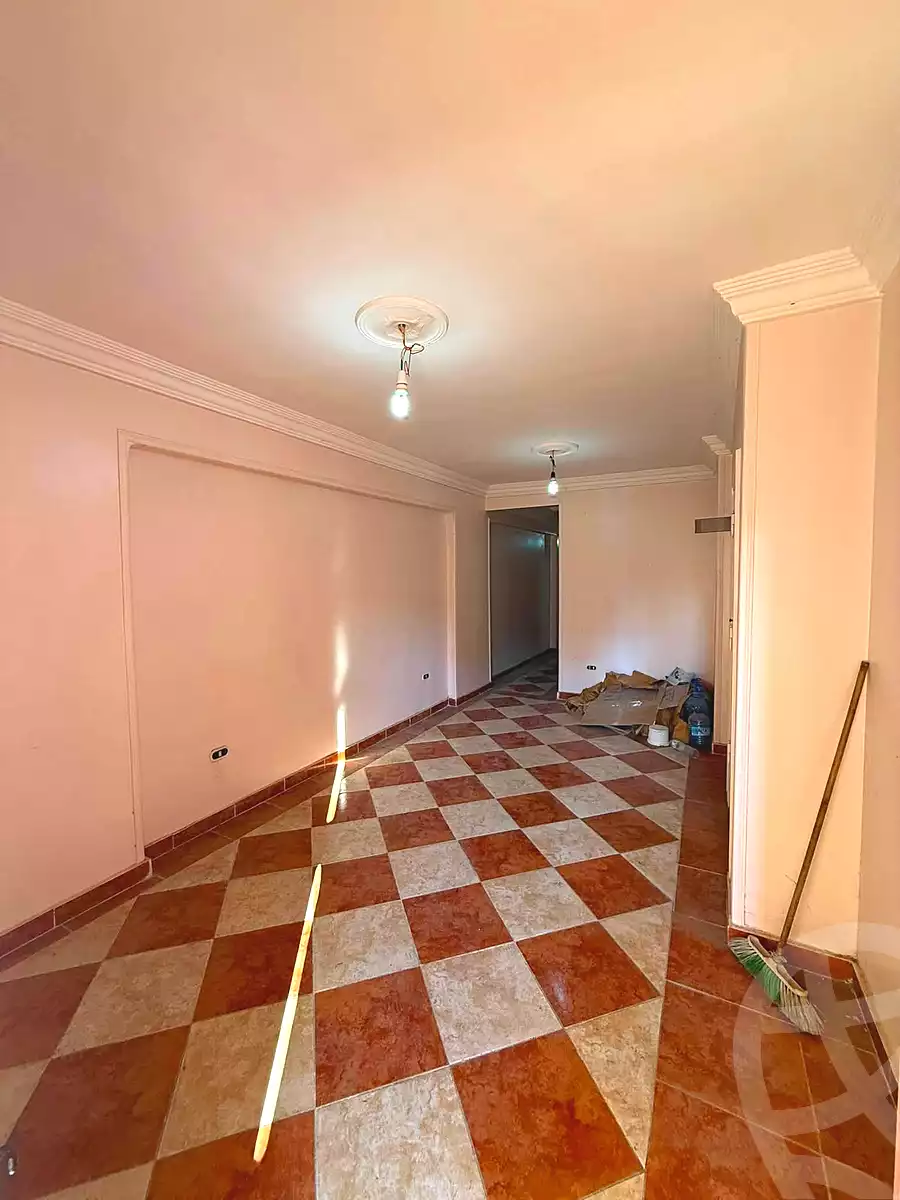 https://aqarmap.com.eg/ar/listing/7166826-for-sale-alexandria-sydy-bshr-sydy-bshr-qbly-salah-el-din-st