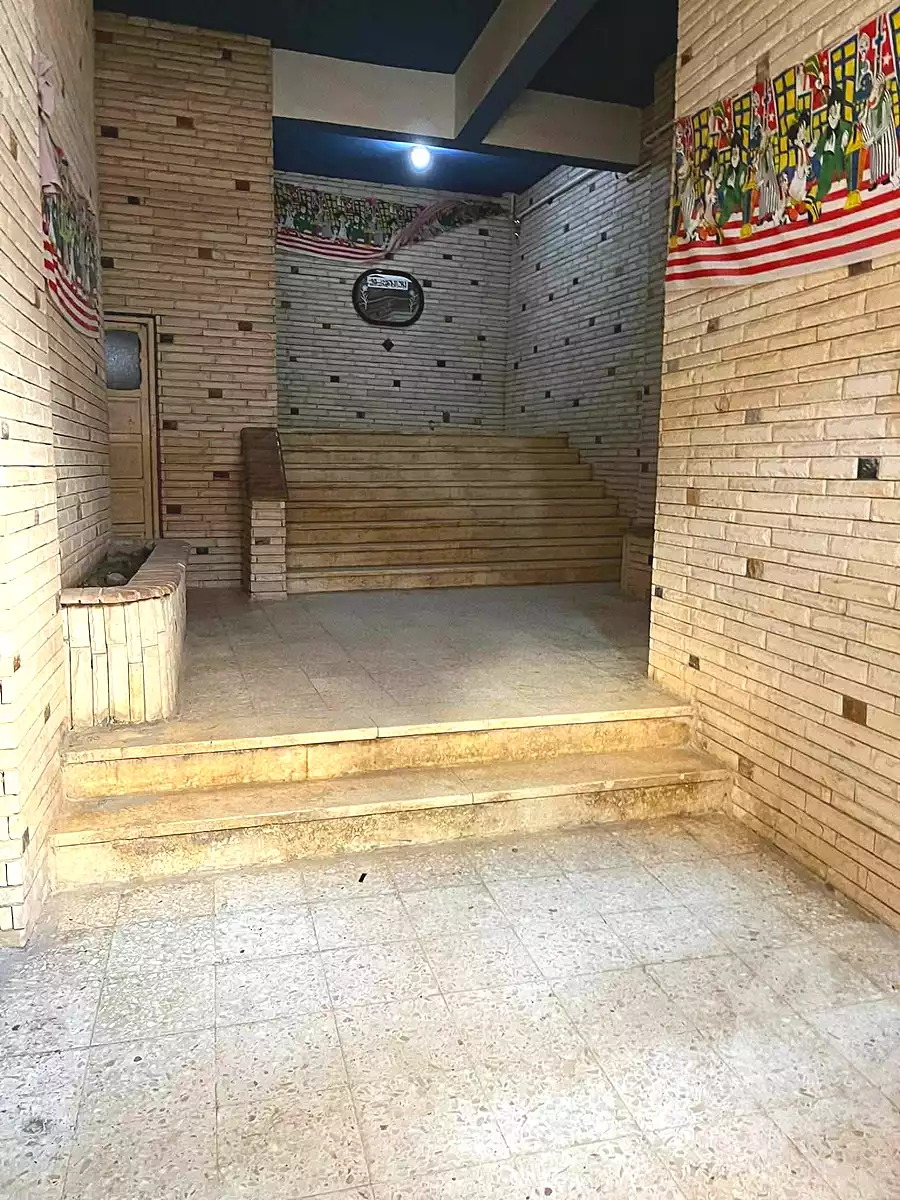 https://aqarmap.com.eg/en/listing/7167057-for-sale-alexandria-al-agamy-el-hanouvel-el-madina-el-monawwara-st