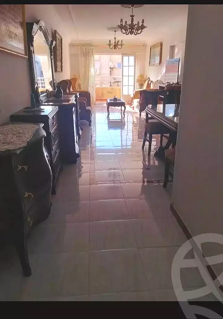 https://aqarmap.com.eg/ar/listing/7167134-for-sale-alexandria-sydy-bshr-sydy-bshr-bhry-khalil-hamada-st