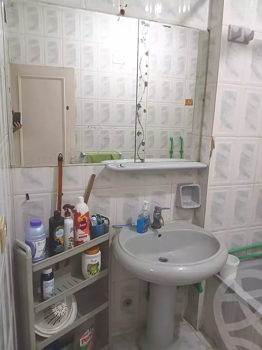 https://aqarmap.com.eg/ar/listing/7167247-for-sale-cairo-ain-shams-ain-shams-el-sharkia-afifi-effat-st