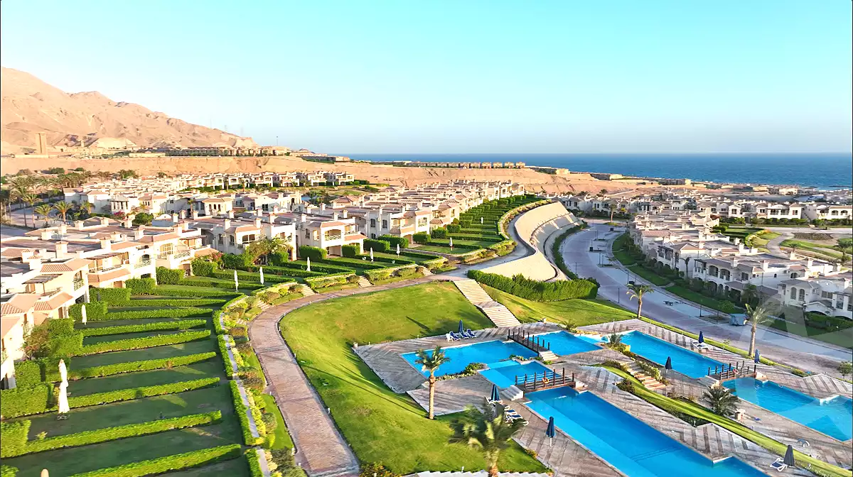 https://aqarmap.com.eg/en/listing/7167560-for-sale-ain-elsokhna-resorts-la-vista-6