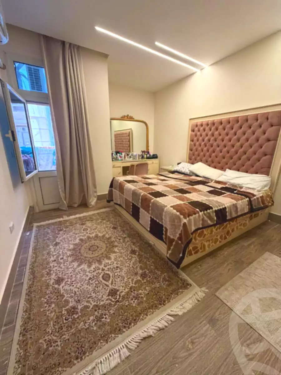 https://aqarmap.com.eg/ar/listing/7167590-for-sale-cairo-new-cairo-el-narges-el-narges-2-pilot-halawany-st