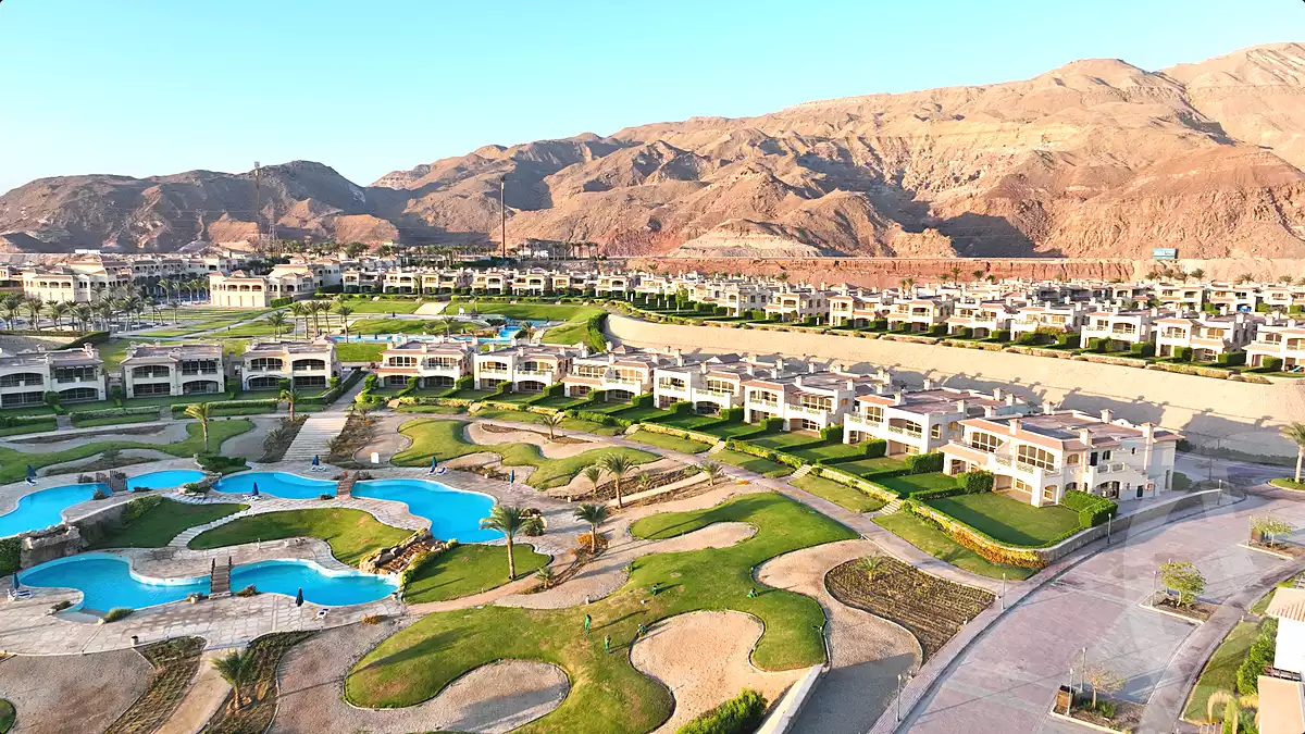 https://aqarmap.com.eg/ar/listing/7167597-for-sale-ain-elsokhna-resorts-la-vista-6