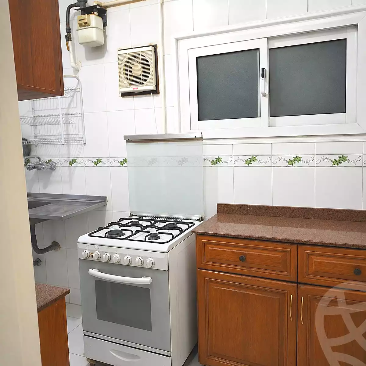 https://aqarmap.com.eg/ar/listing/7167682-for-rent-cairo-6th-of-october-el-ahyaa-neighborhood-7th-ahmed-rateb-saad-ibn-ebada-st