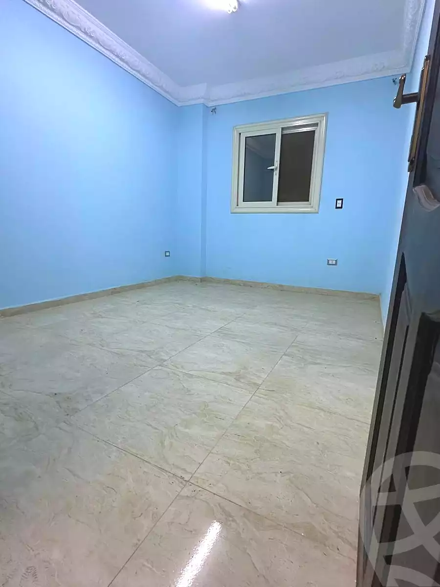 https://aqarmap.com.eg/en/listing/7167708-for-sale-cairo-6th-of-october-el-ahyaa-neighborhood-3rd-al-hay-al-thalith-st