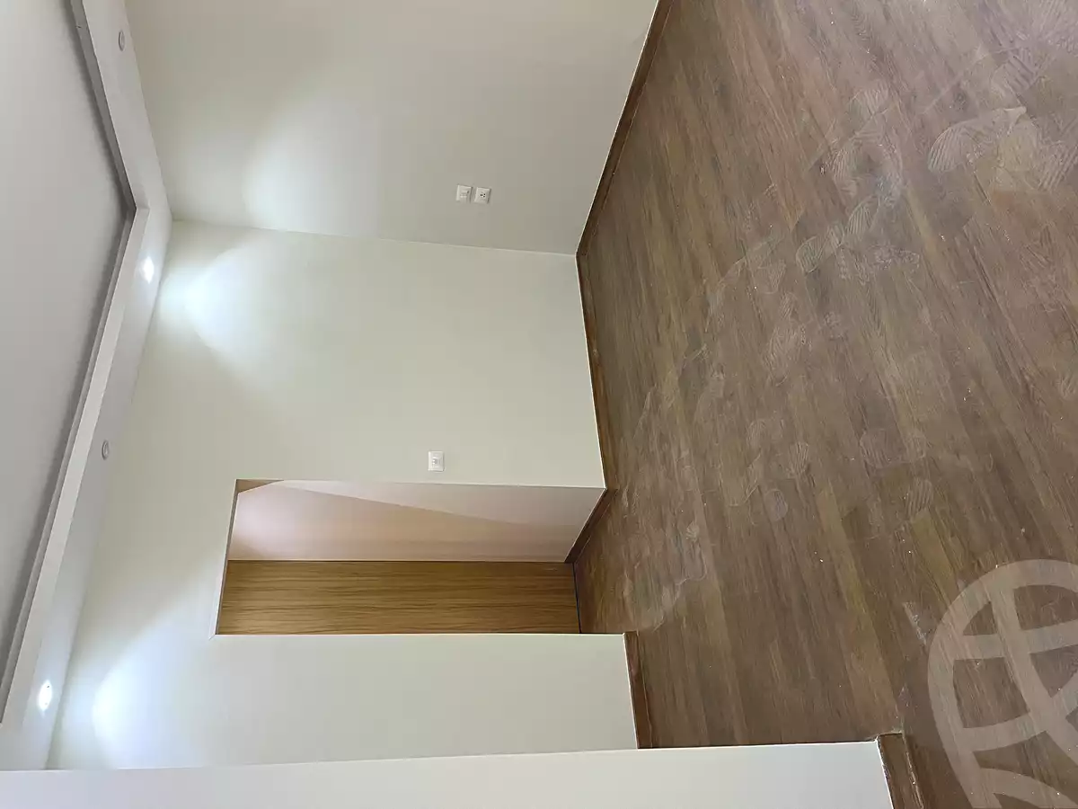 https://aqarmap.com.eg/ar/listing/6935500-for-rent-cairo-new-cairo-compounds-dh-ykwn-2-ryzydns-styl-hwm