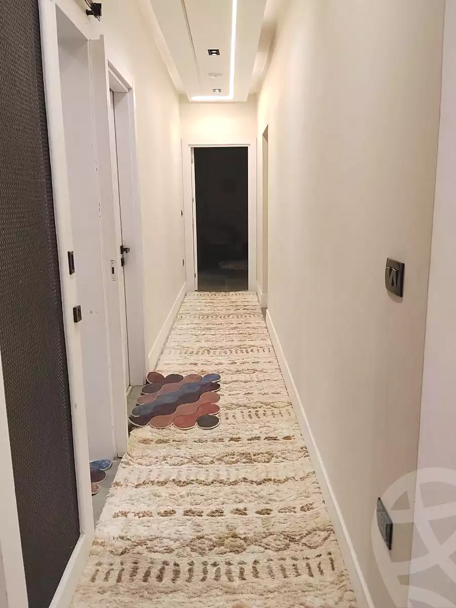 https://aqarmap.com.eg/ar/listing/7168009-for-sale-cairo-el-sheikh-zayed-city-compounds-zayed-heights-compound