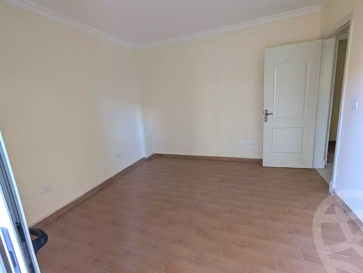 https://aqarmap.com.eg/ar/listing/7168091-for-sale-cairo-new-cairo-compounds-dar-misr-el-koronfel