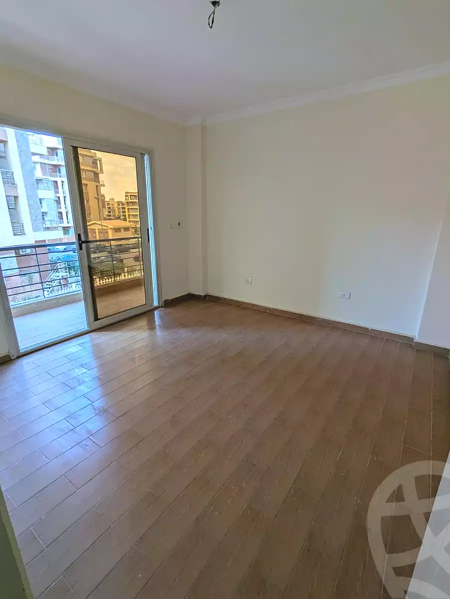 https://aqarmap.com.eg/ar/listing/7168091-for-sale-cairo-new-cairo-compounds-dar-misr-el-koronfel