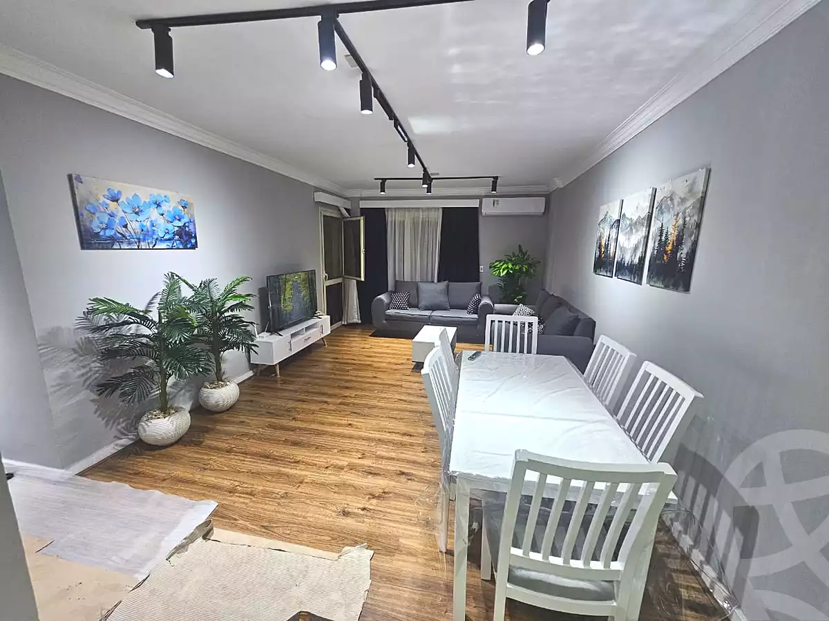 https://aqarmap.com.eg/ar/listing/7168162-for-rent-cairo-6th-of-october-compounds-jn-ktwbr