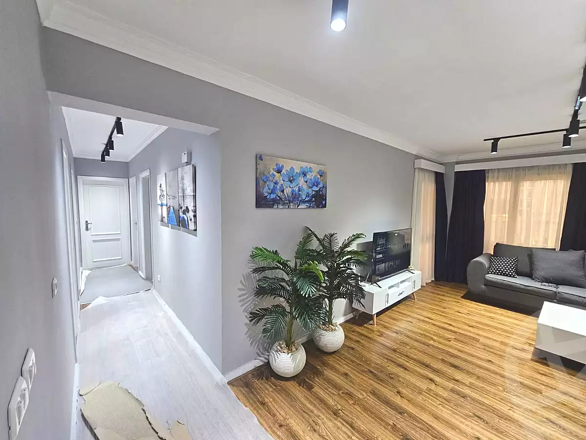 https://aqarmap.com.eg/ar/listing/7168162-for-rent-cairo-6th-of-october-compounds-jn-ktwbr