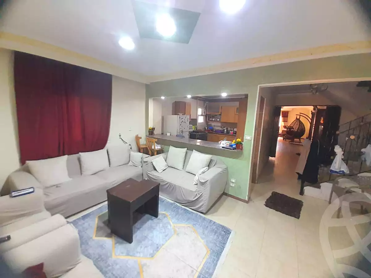 https://aqarmap.com.eg/ar/listing/7120931-for-sale-cairo-6th-of-october-el-ahyaa-neighborhood-2nd-divided-from-al-kafrawei-st