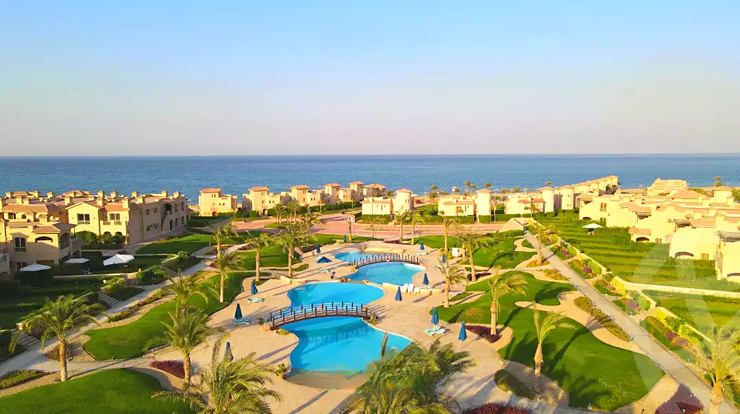 https://aqarmap.com.eg/ar/listing/7168220-for-sale-ain-elsokhna-resorts-la-vista-gardens