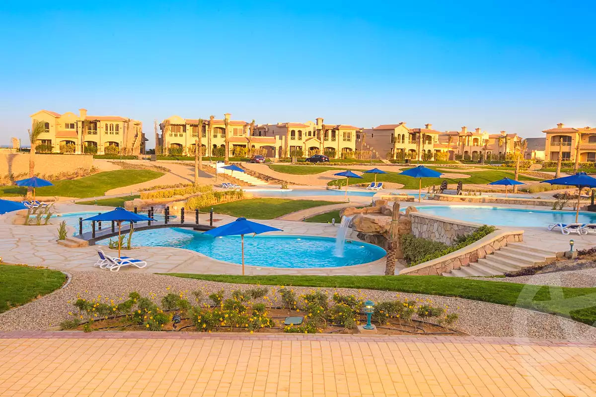 https://aqarmap.com.eg/ar/listing/7168277-for-sale-ain-elsokhna-resorts-la-vista-topaz