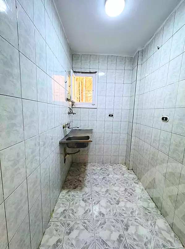 https://aqarmap.com.eg/ar/listing/7168375-for-sale-alexandria-al-agamy-shataa-el-nakheel