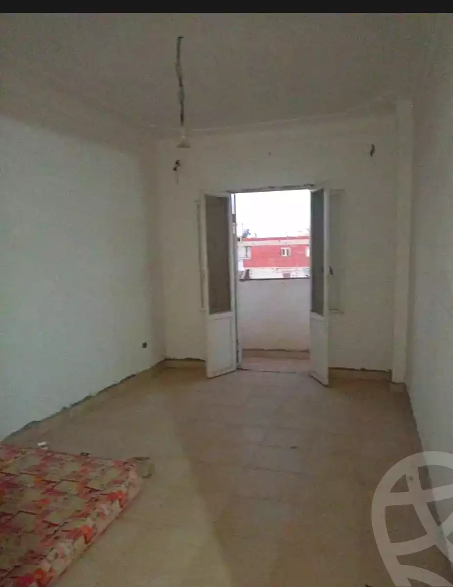 https://aqarmap.com.eg/en/listing/7168384-for-sale-alexandria-al-agamy-el-hanouvel