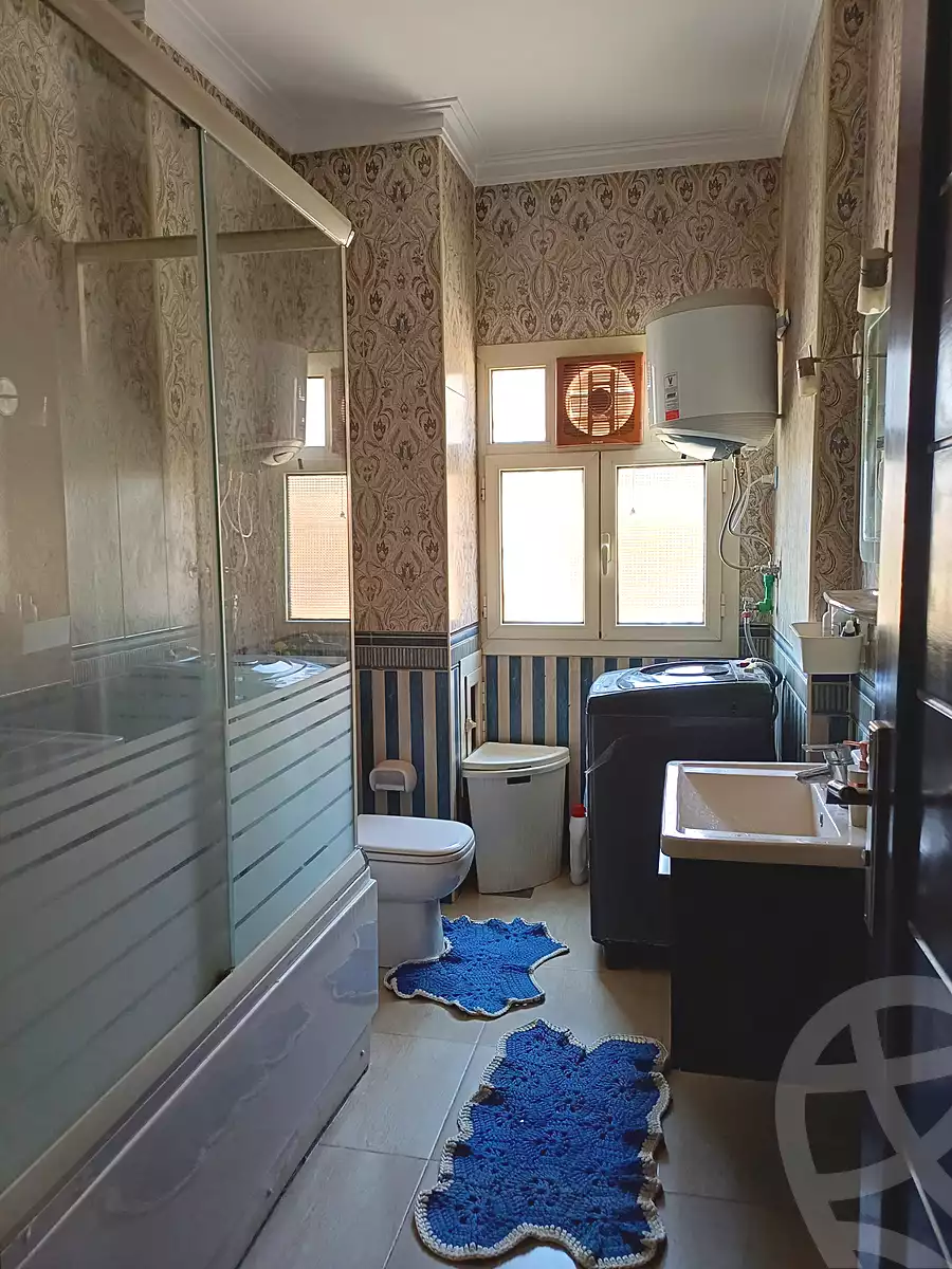 https://aqarmap.com.eg/ar/listing/7159434-for-sale-cairo-new-cairo-compounds-hayati-residence