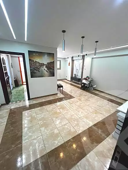 https://aqarmap.com.eg/ar/listing/7168535-for-sale-alexandria-el-asafra-shr-45