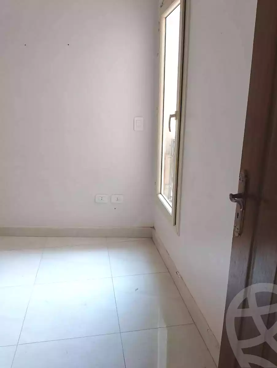 https://aqarmap.com.eg/en/listing/7168698-for-rent-alexandria-lsywf-shamaa