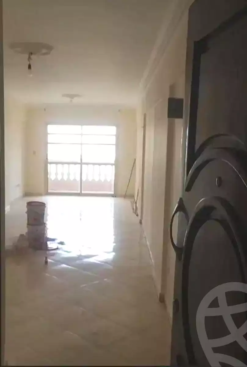 https://aqarmap.com.eg/ar/listing/7168739-for-rent-alexandria-moharram-bey