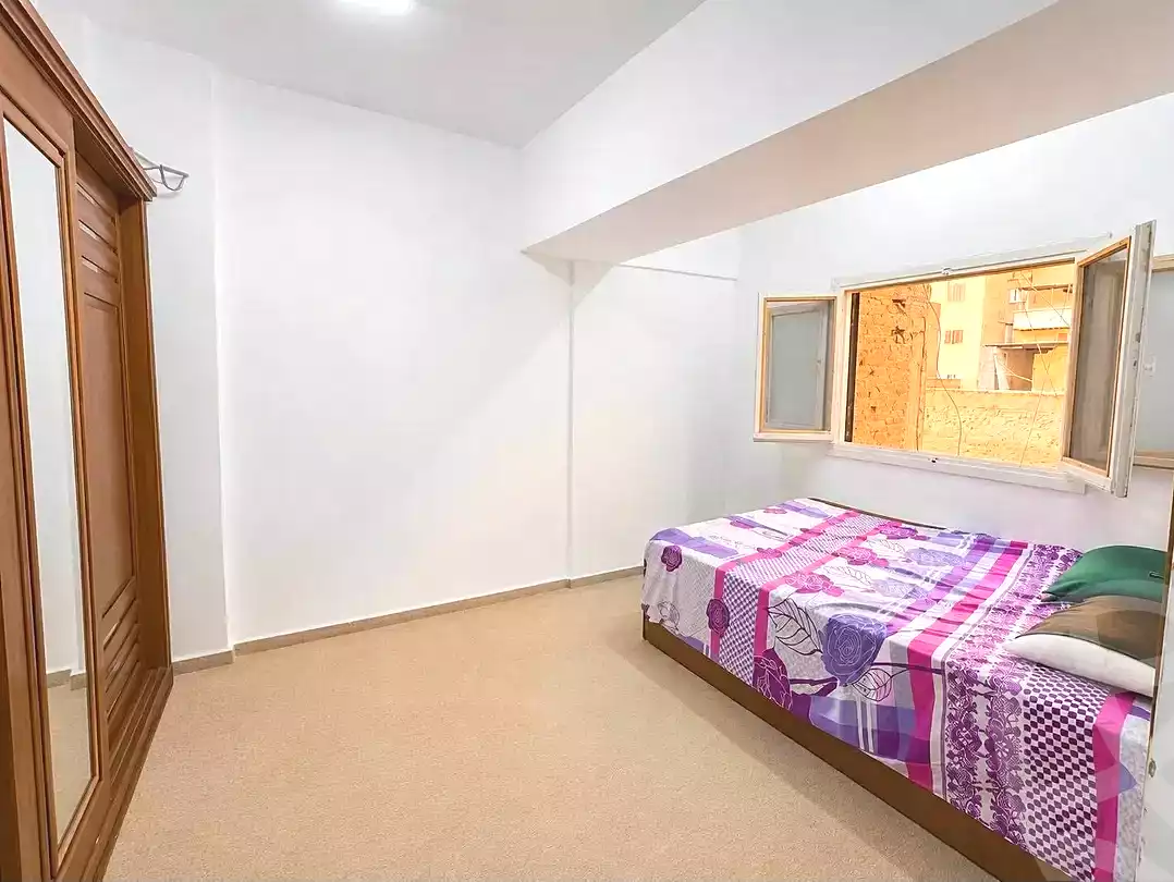 https://aqarmap.com.eg/en/listing/7168767-for-sale-alexandria-ganaklis